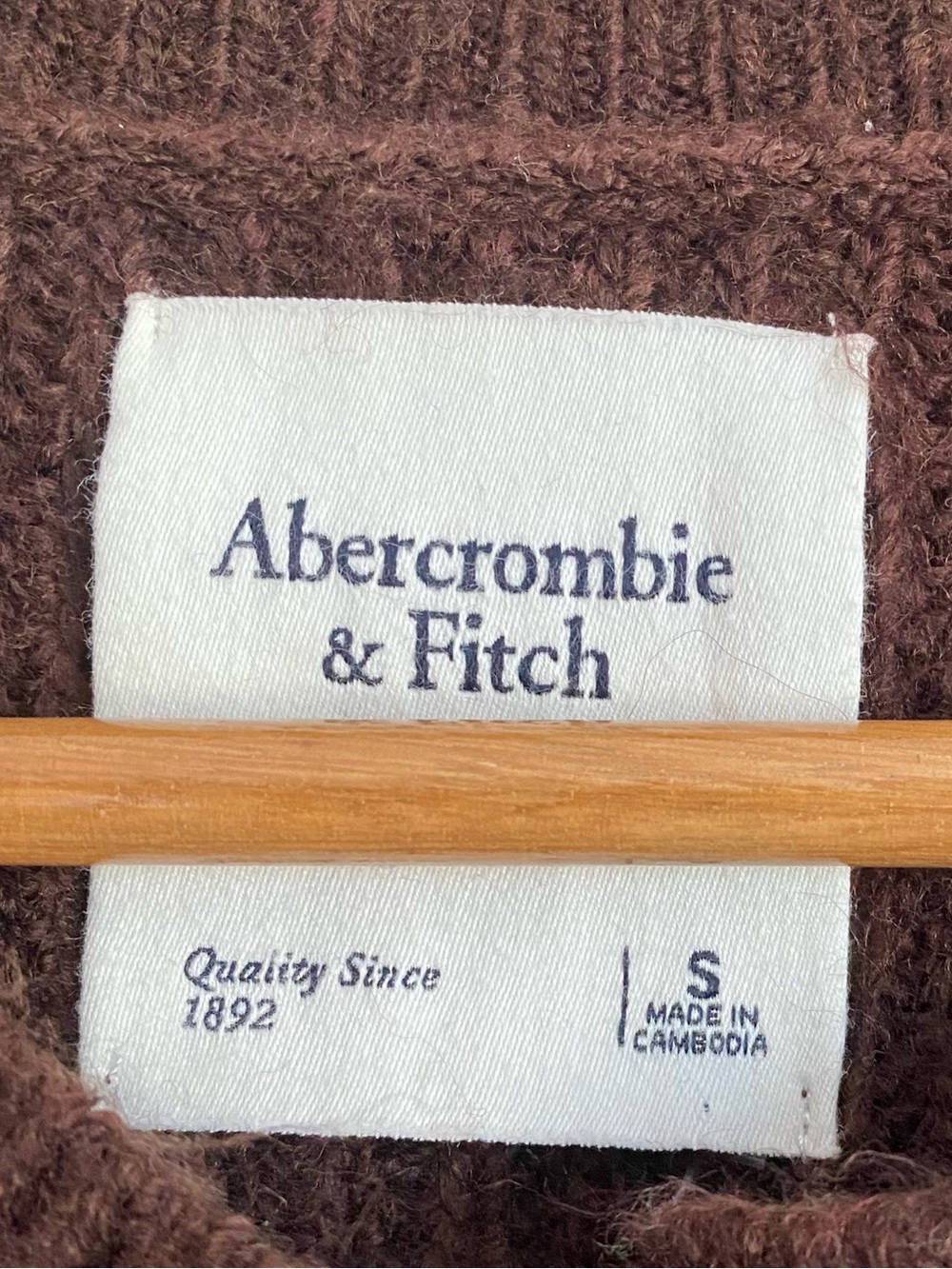 Abercrombie & Fitch Chocolate Brown Pearl Button Ribbed Knit Sweater Cardigan S - Picture 6 of 8